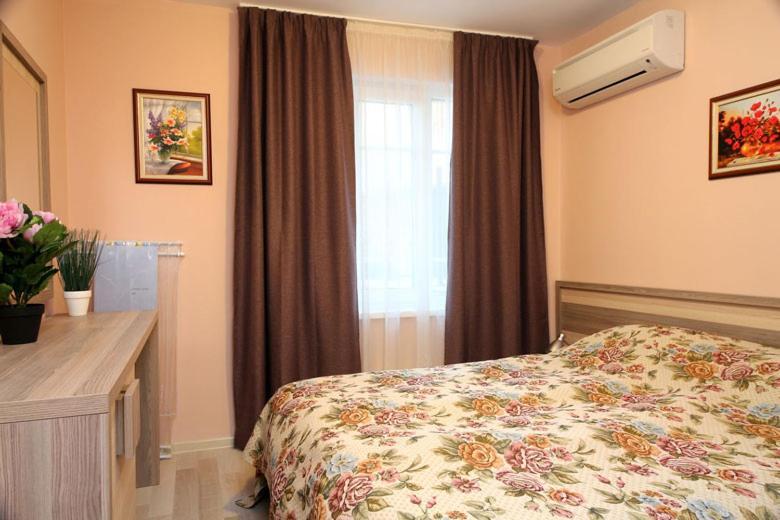 Къщата С Чешмата Apartment Veliko Tŭrnovo Exterior photo