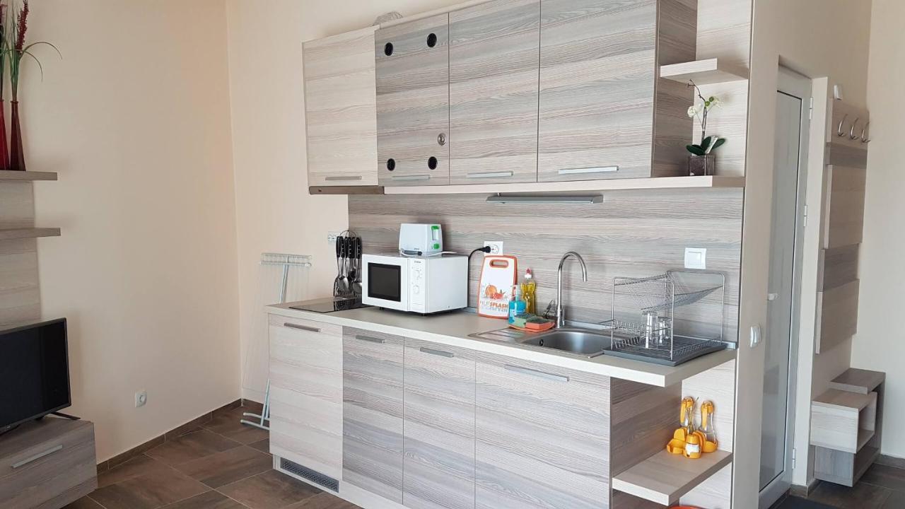 Къщата С Чешмата Apartment Veliko Tŭrnovo Exterior photo