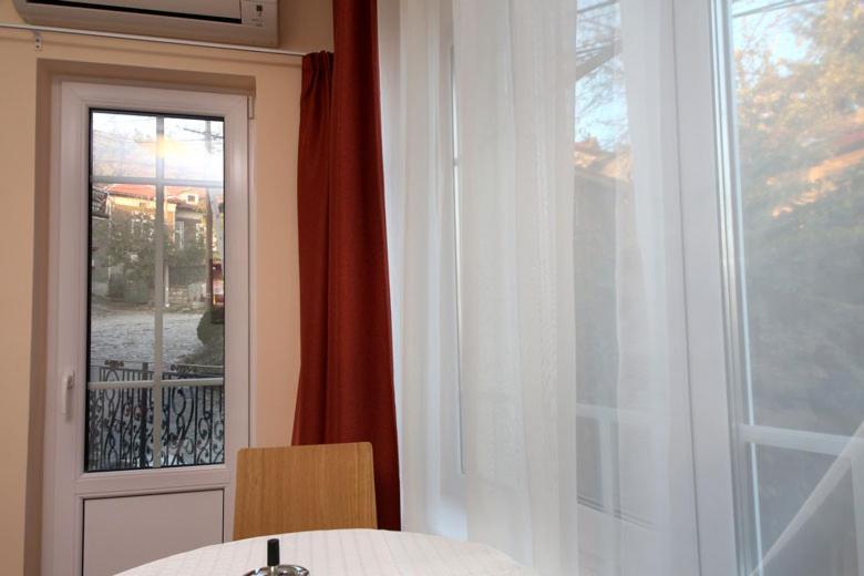 Къщата С Чешмата Apartment Veliko Tŭrnovo Exterior photo